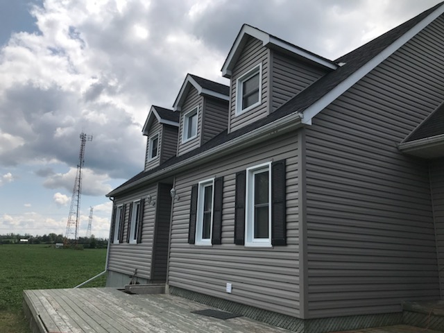 Troys Aluminum & Vinyl Siding